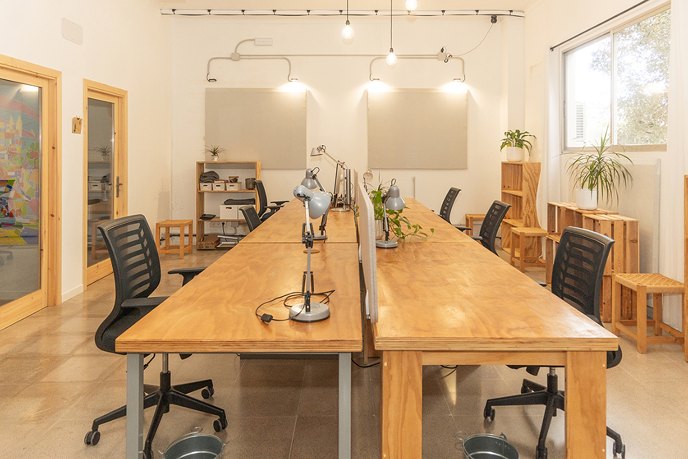 Large private offices